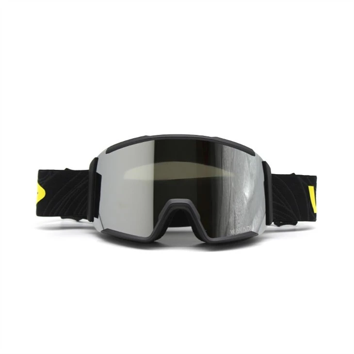 Cermin Mata Ski Hitam Matte